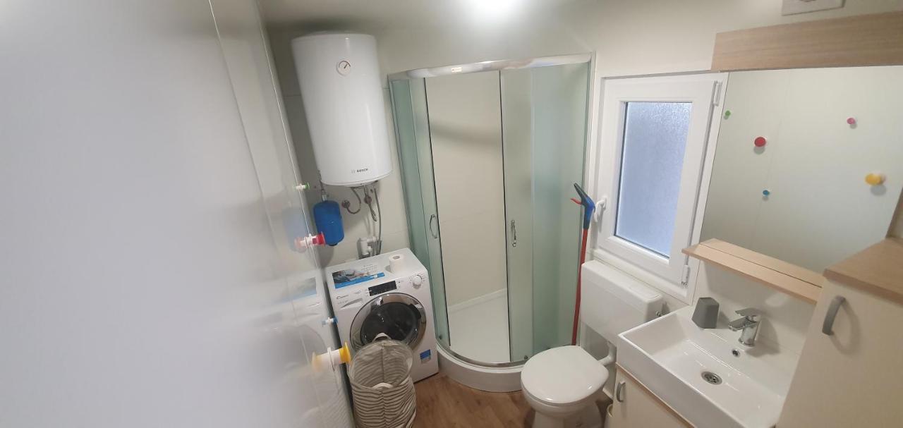 Zen Murter Mobil Home Бетина Екстер'єр фото