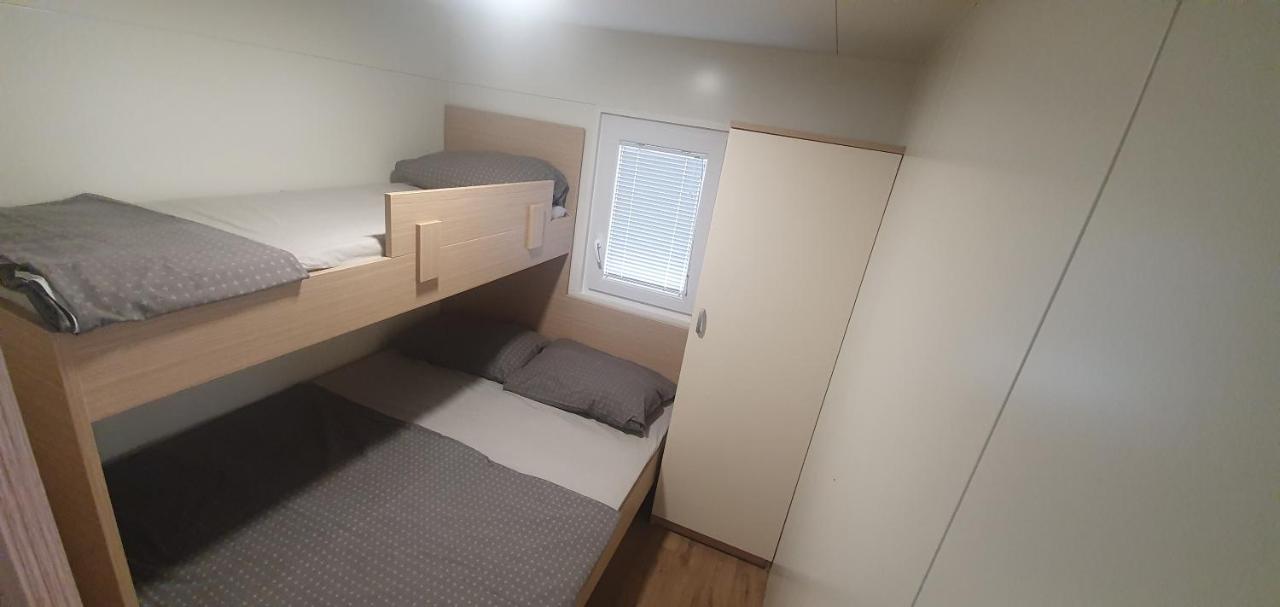 Zen Murter Mobil Home Бетина Екстер'єр фото
