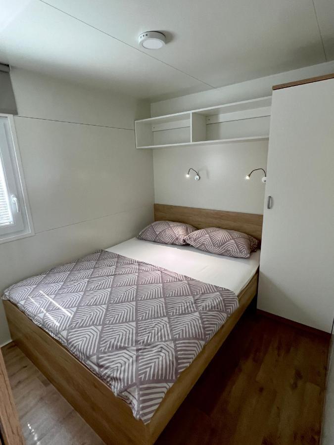 Zen Murter Mobil Home Бетина Екстер'єр фото